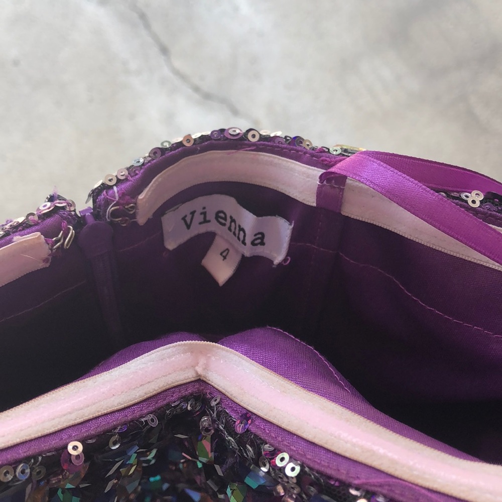 Prom dress - Picture 3 of 3